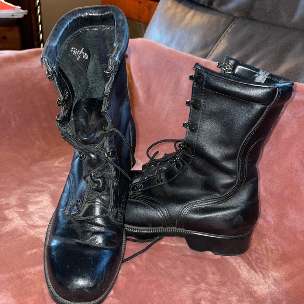 Genuine Leather Army Combat Boots 🥾